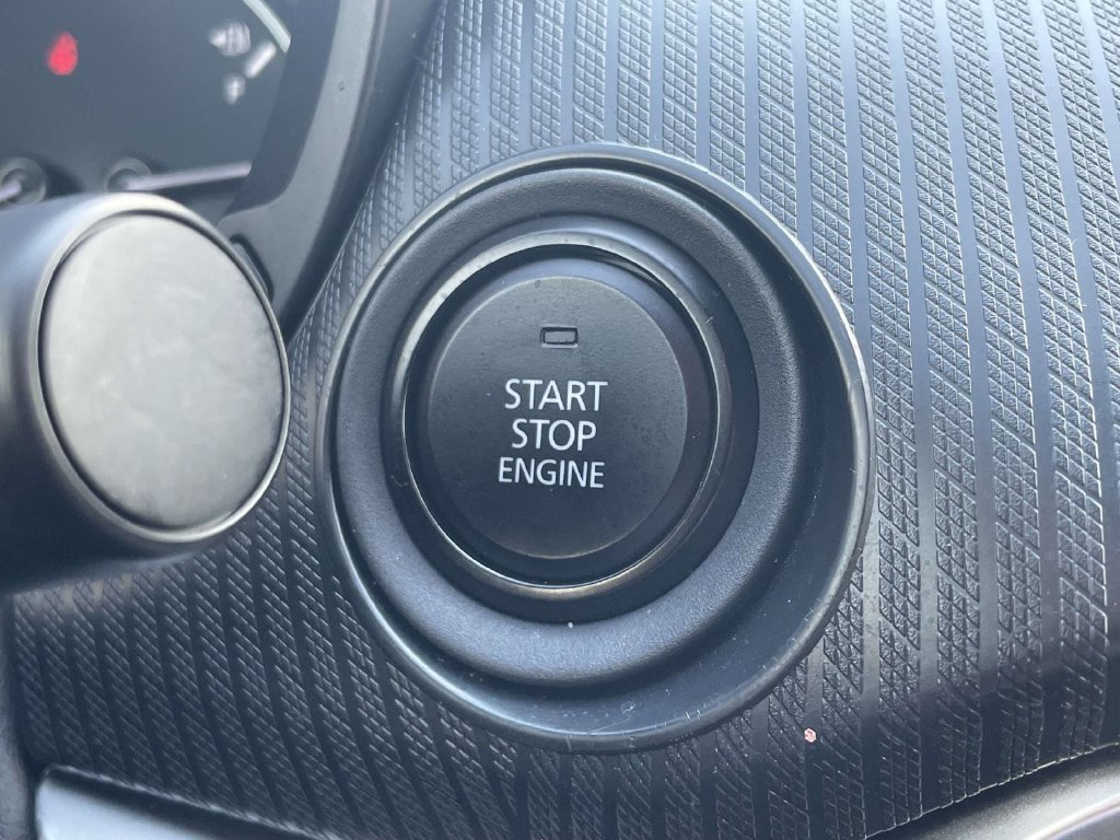 Used 2024 Black Mazda 3.3 Turbo Select image 25
