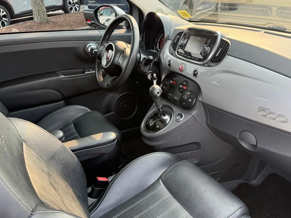 Used 2017 Silver FIAT Lounge image 23