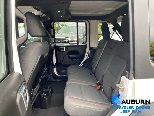 Used 2024 White Jeep Rubicon image 22