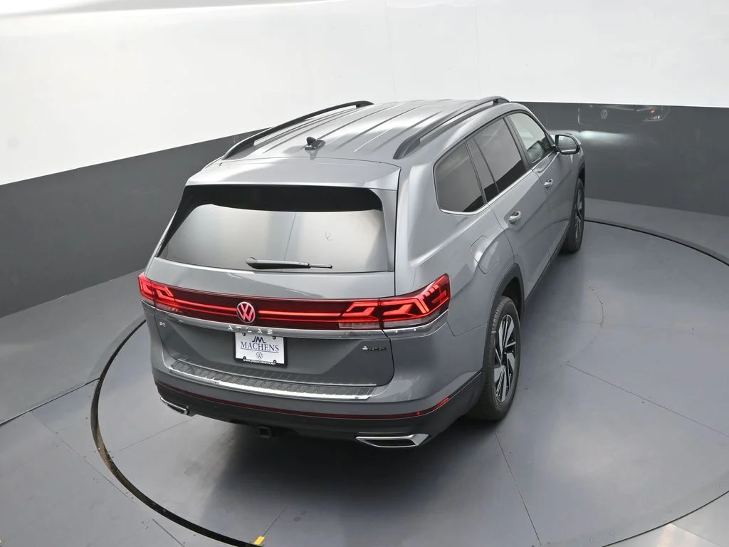 New 2026  Volkswagen SE w/Technology image 20