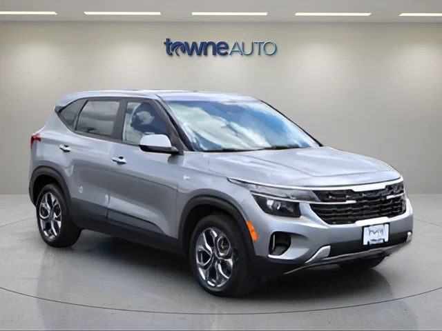 Used 2024 Gray Kia LX image 10