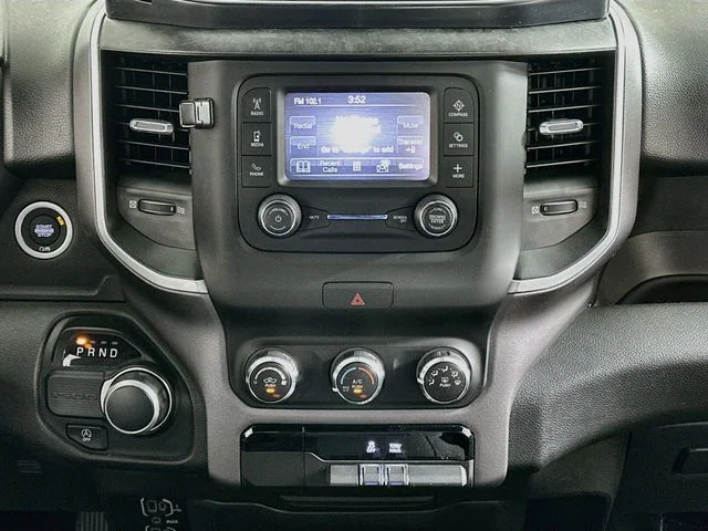 Certified Pre-Owned 2022 Ram 1500 Big Horn/Lone Star