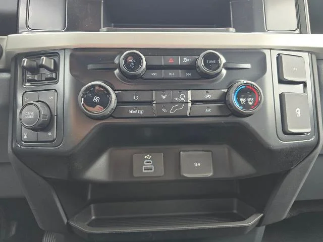 New 2026 Avalanche Ford F-350® XL image 54