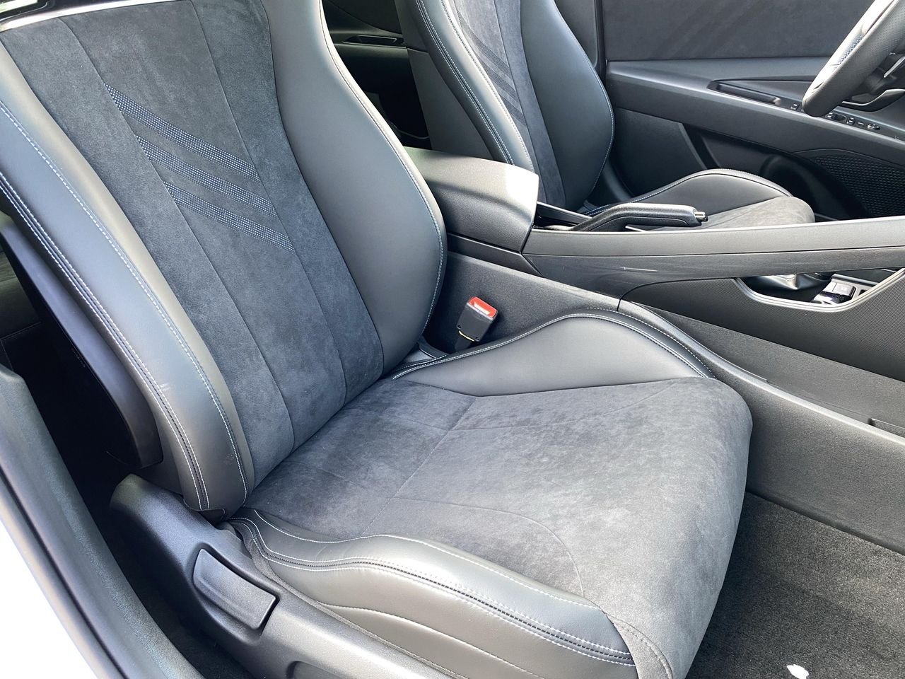 New 2026 Abyss Black Hyundai Sedan image 10