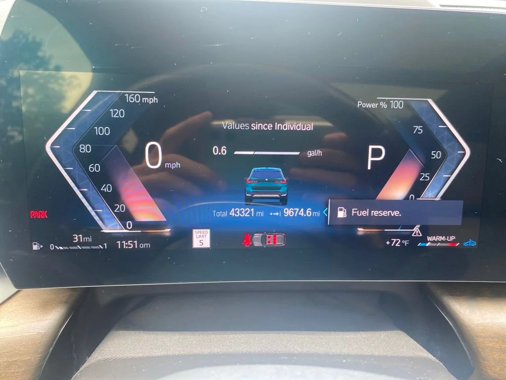 Used 2023 Blue BMW xDrive28i image 17