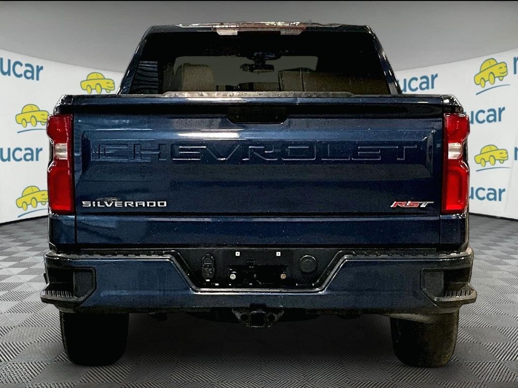 Used 2019 Blue Chevrolet RST image 5