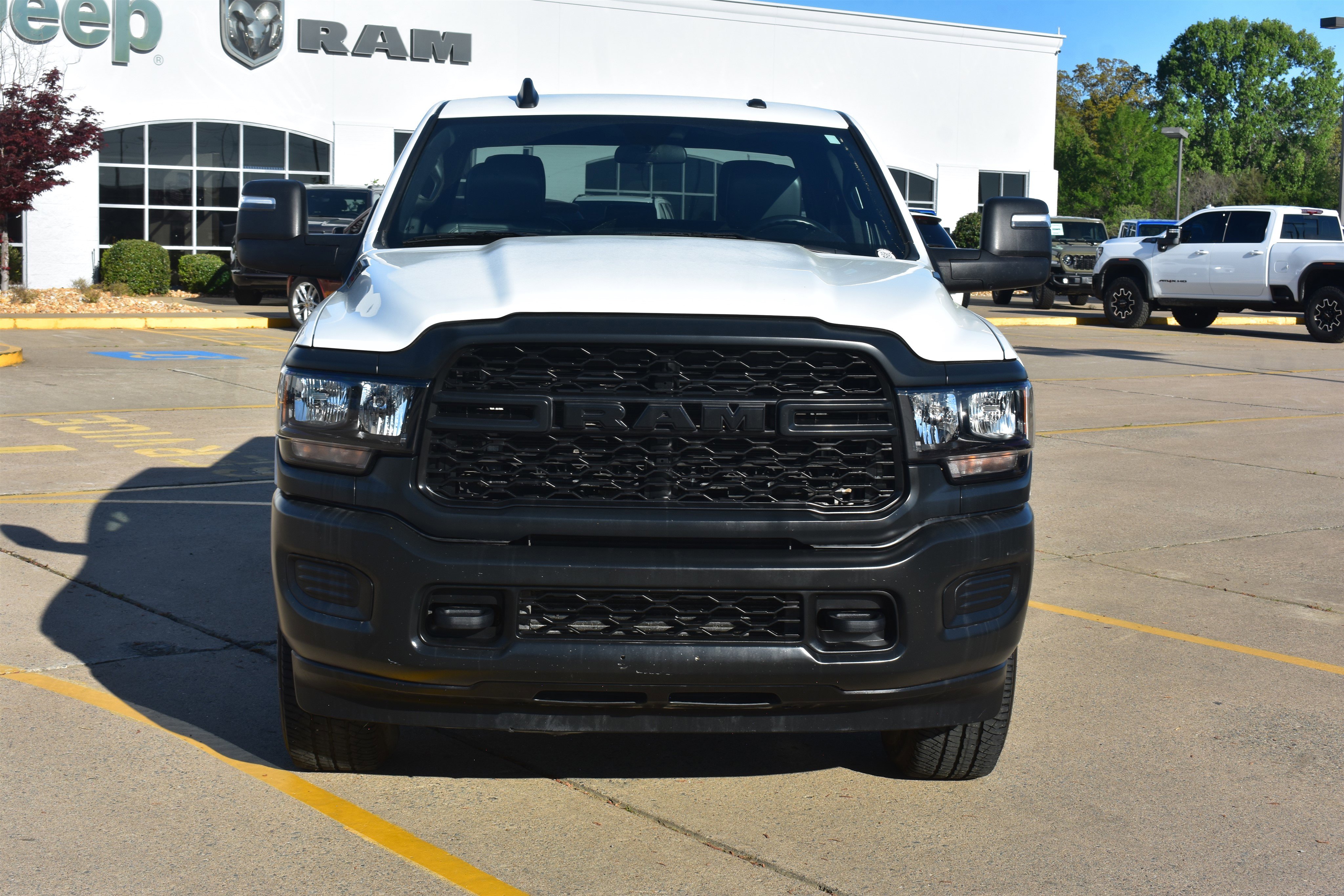 Used 2024 RAM Ram 2500 Pickup Tradesman with VIN 3C6UR5HL6RG154411 for sale in Little Rock