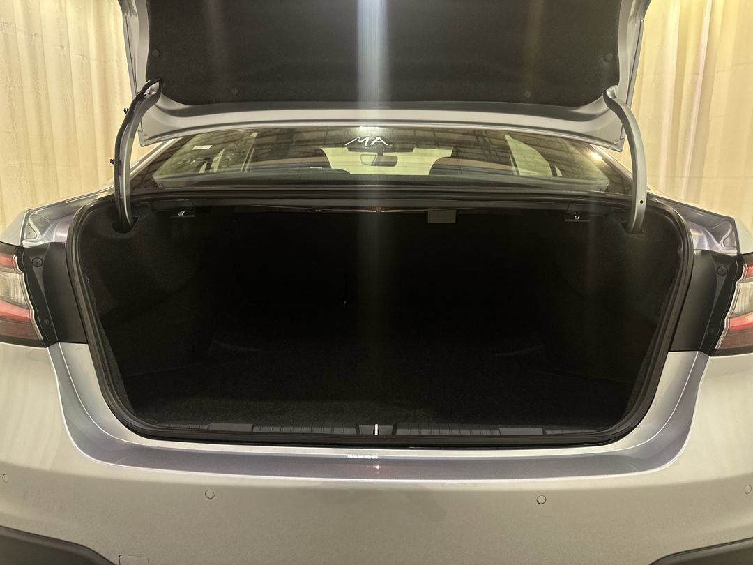 2025 Subaru Legacy Limited - Photo 17