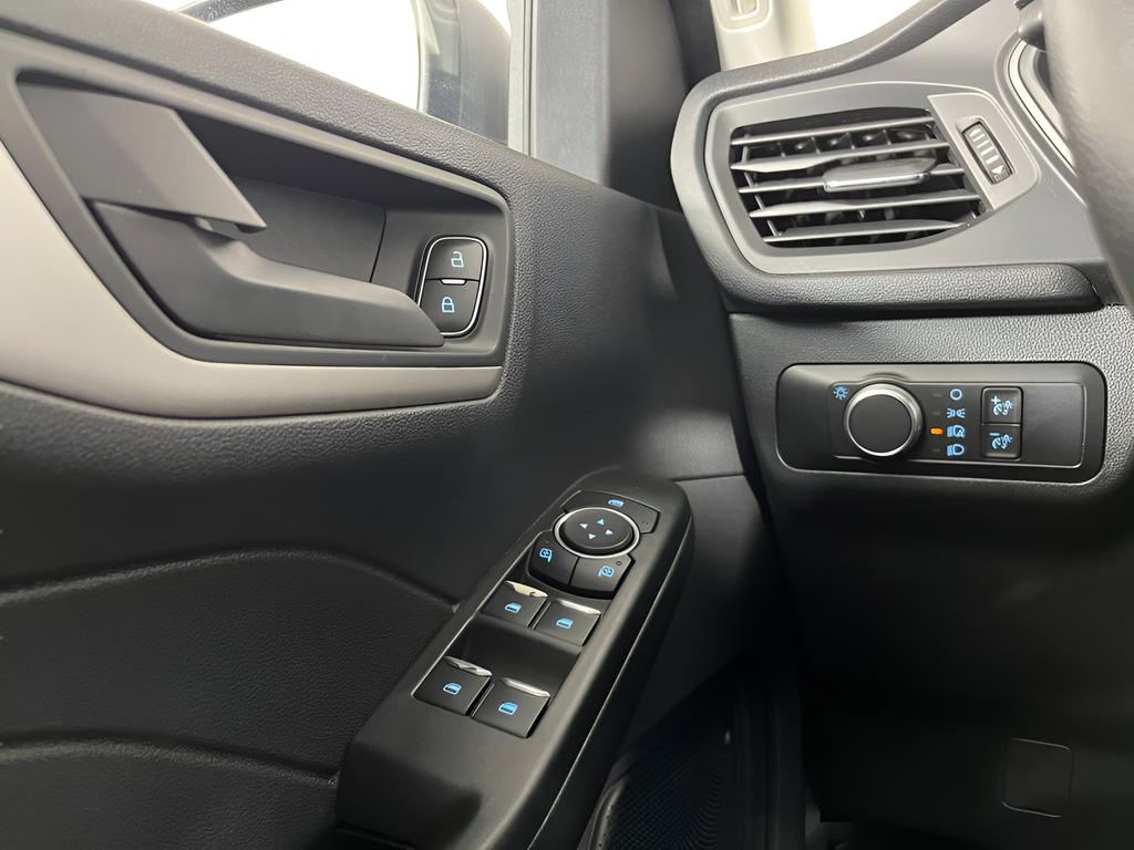 2021 Ford Escape S - Photo 23