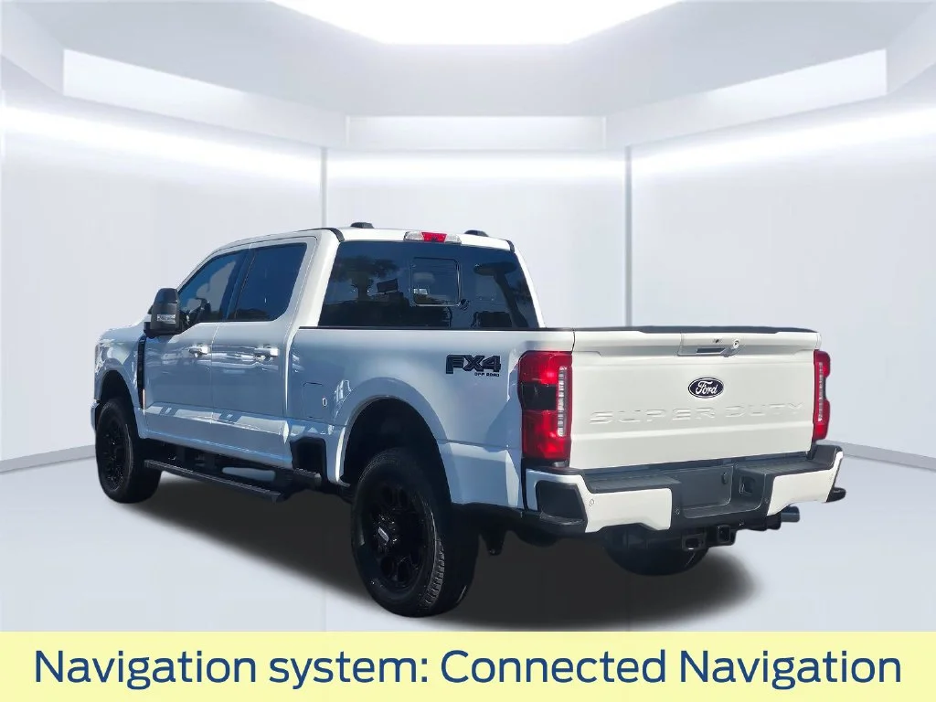 New 2027 Gray Ford Lariat image 19