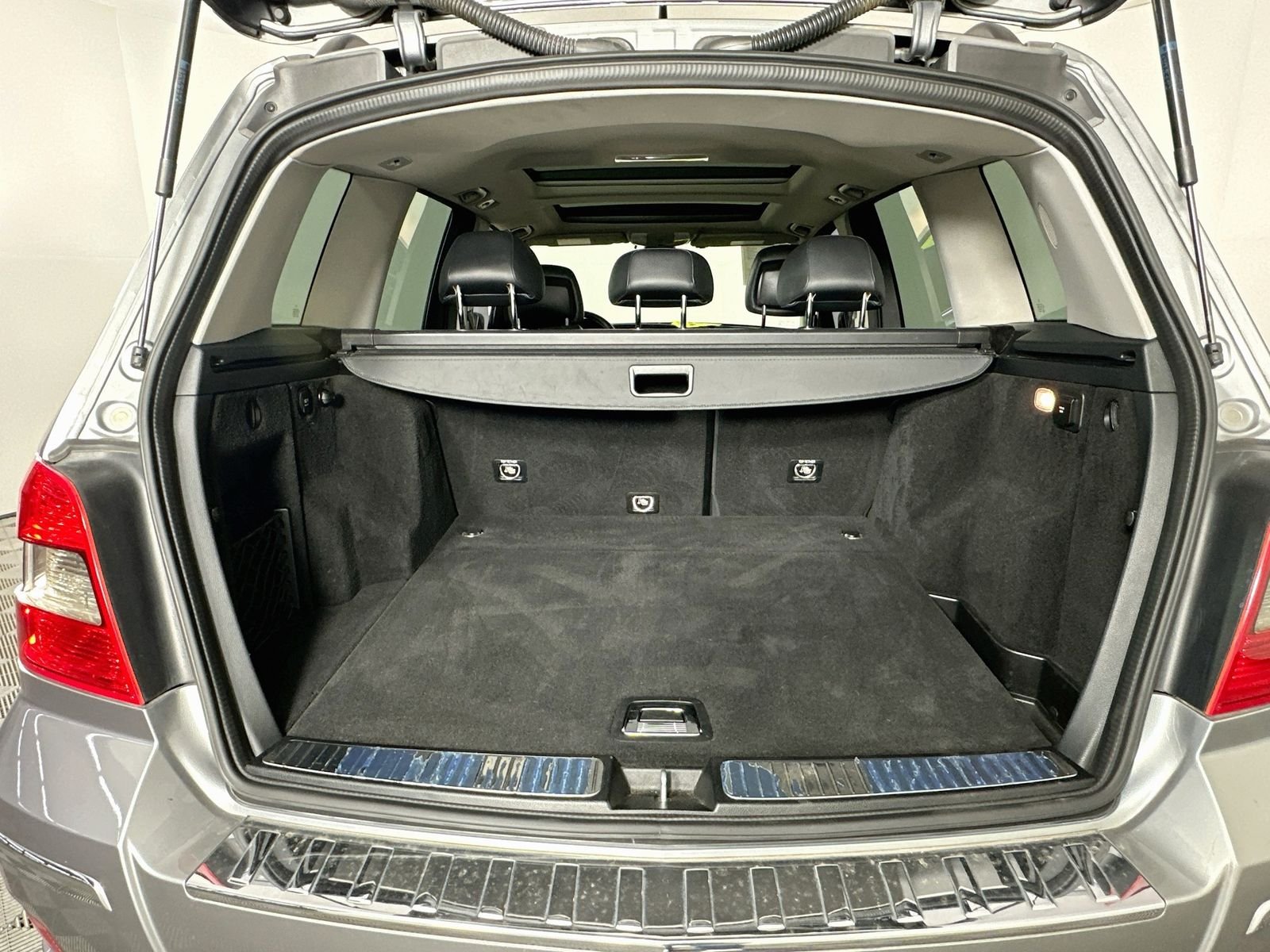 Used 2012 Palladium Silver Metallic Mercedes-Benz GLK 350 image 25