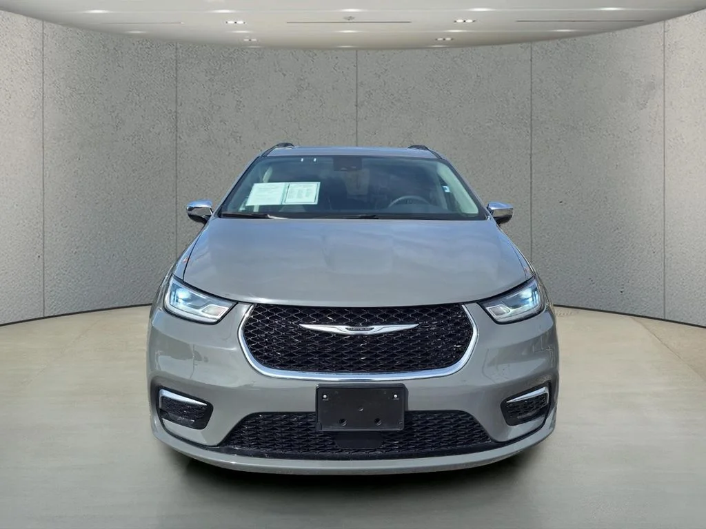 2023 Chrysler Pacifica Limited - Photo 8