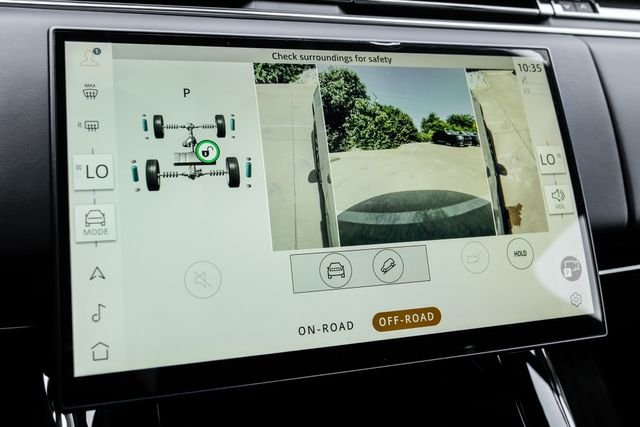 New 2026  Land Rover Dynamic SE image 28