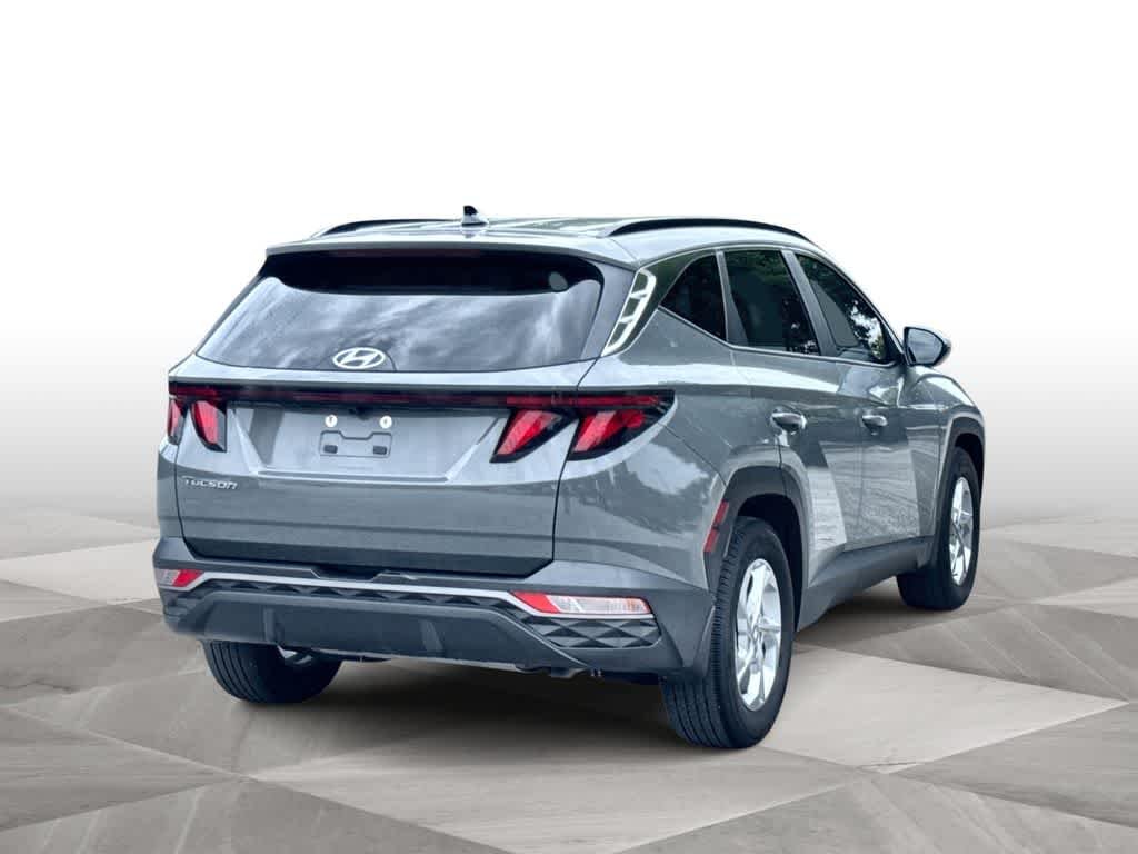 Used 2024 Hampton Gray Hyundai SEL image 8