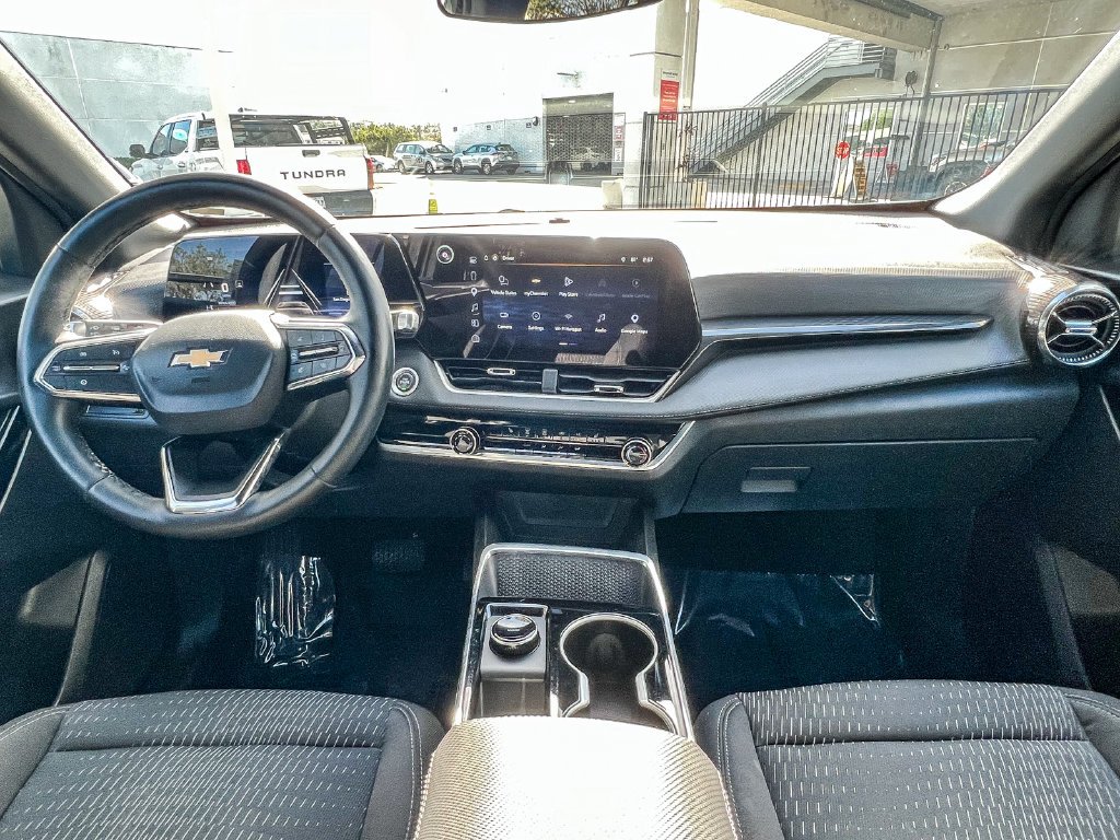 Used 2026 White Chevrolet LT image 12