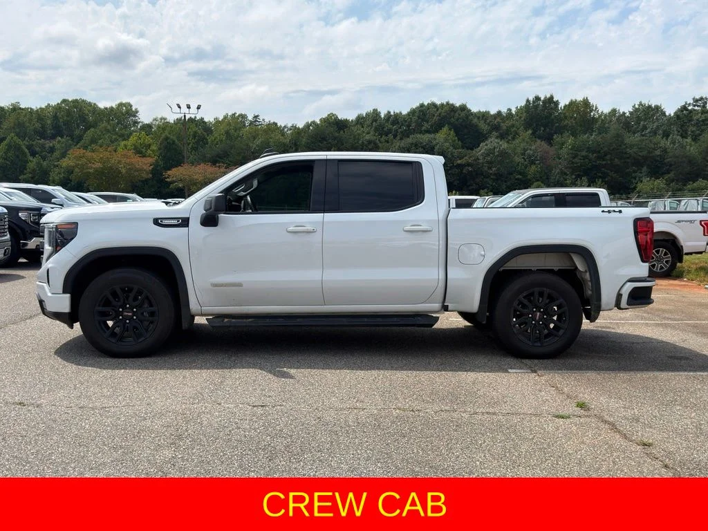 Used 2025 White GMC Elevation image 5