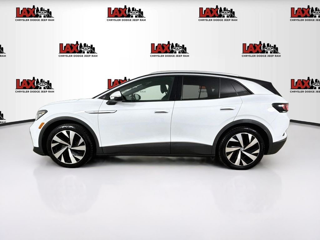 Used 2021 White Volkswagen Pro S image 4