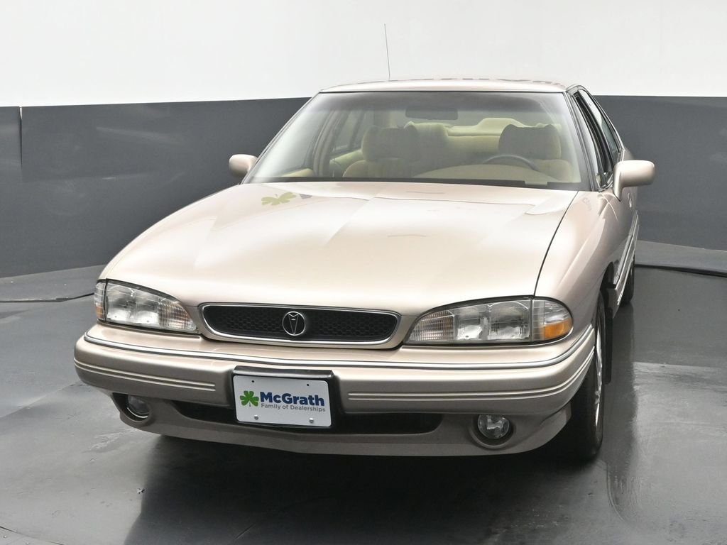 Used 1995 Beige Pontiac SE image 19