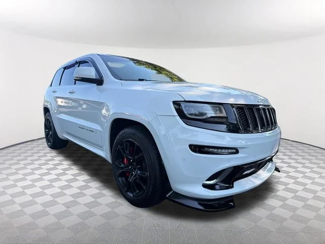Used 2015 White Jeep SRT image 3
