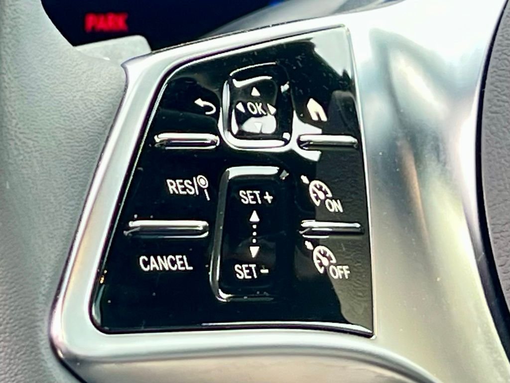 Certified Used 2026  Mercedes-Benz GLC 300 image 22