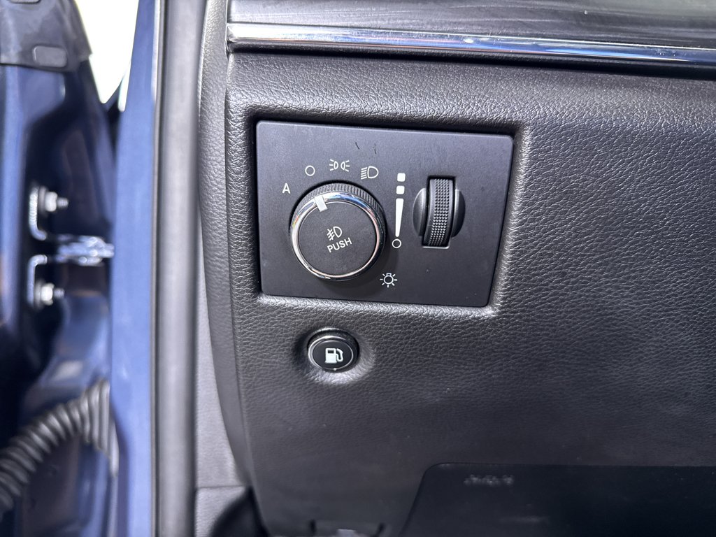 Used 2021 Slate Blue Pearlcoat Jeep 80th Anniversary image 31