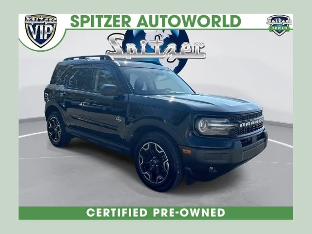 Used 2025 Black Ford Outer Banks image 1