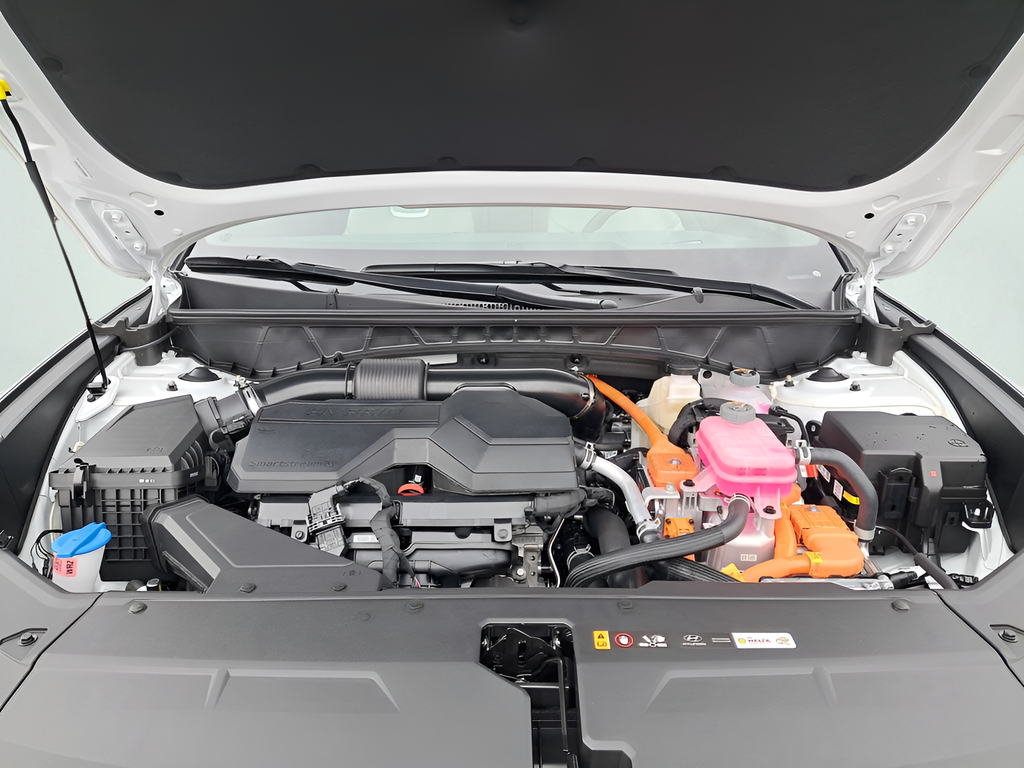 New 2026 White Hyundai Limited image 27