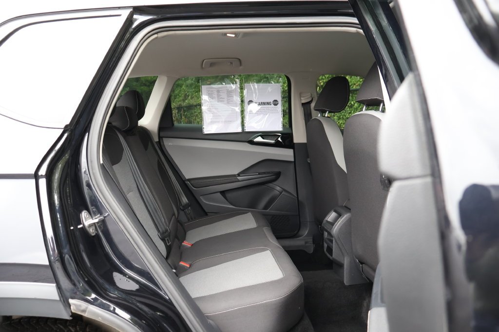 2024 Volkswagen Taos S - Photo 42