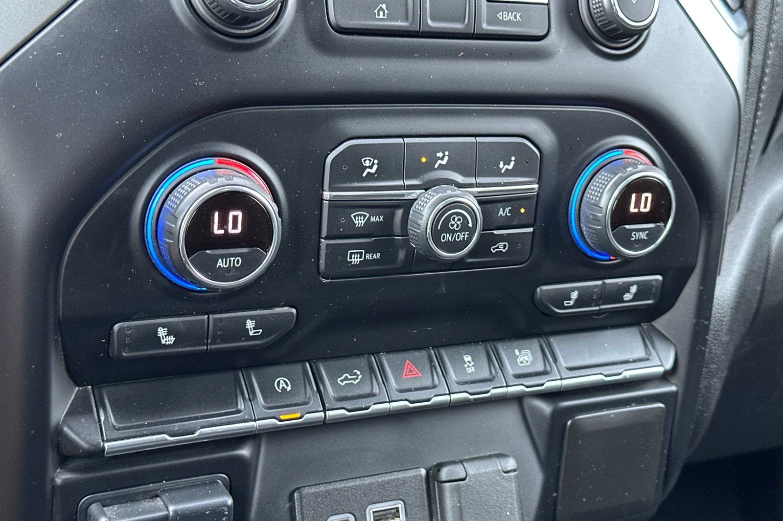 Used 2021 Gray Chevrolet LT image 18
