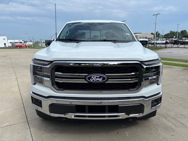 New 2026 White Ford Lariat image 4
