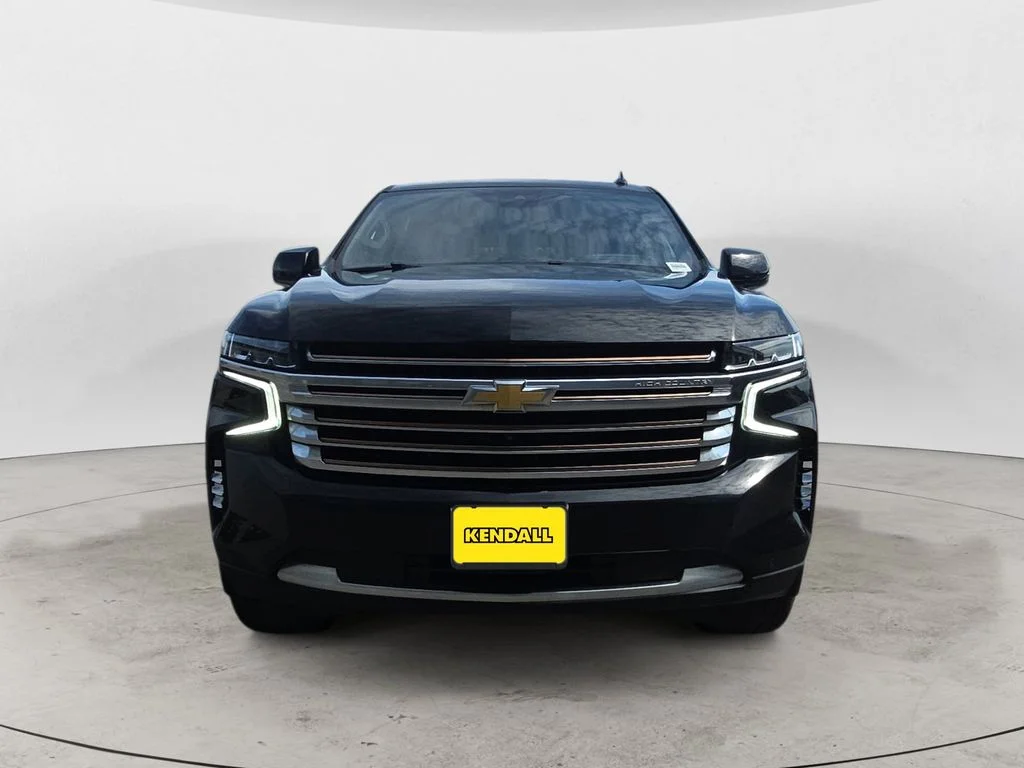 Used 2024 Black Chevrolet High Country image 2