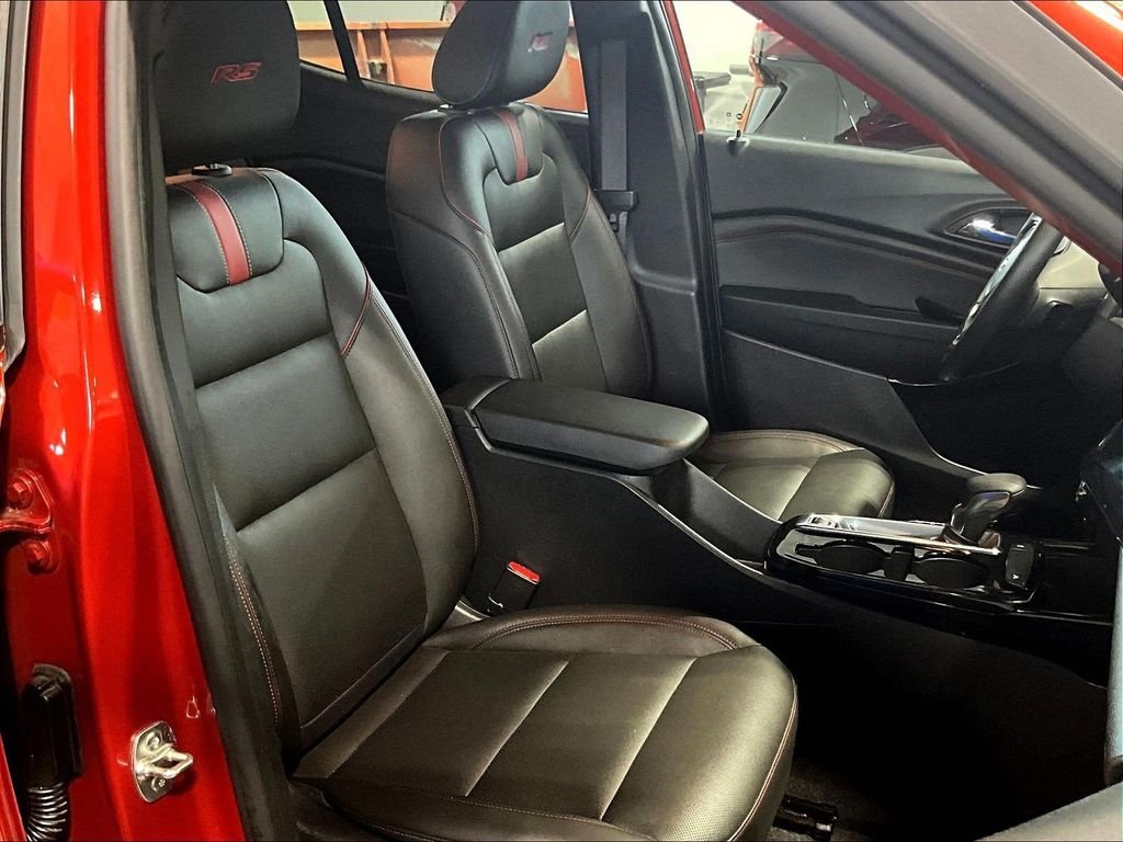 Used 2024 Red Chevrolet 2RS image 11