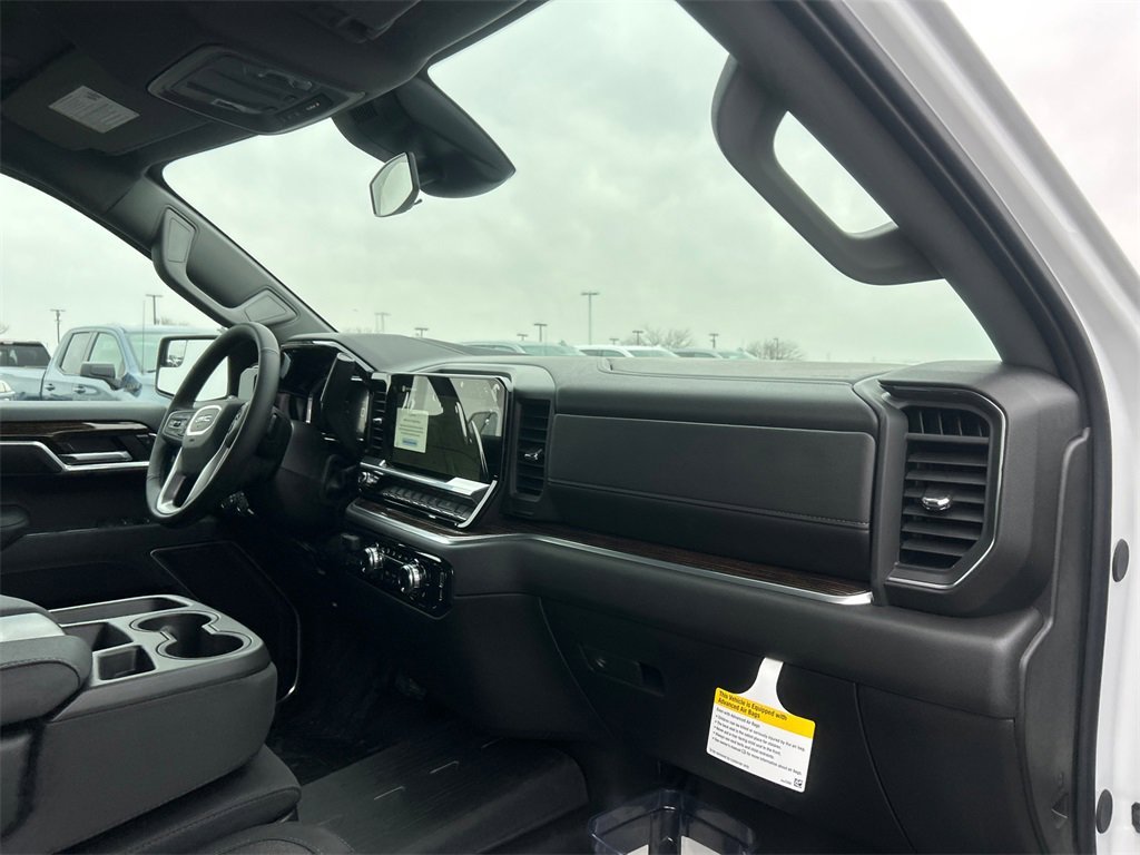 2026 GMC SIERRA - Image 36
