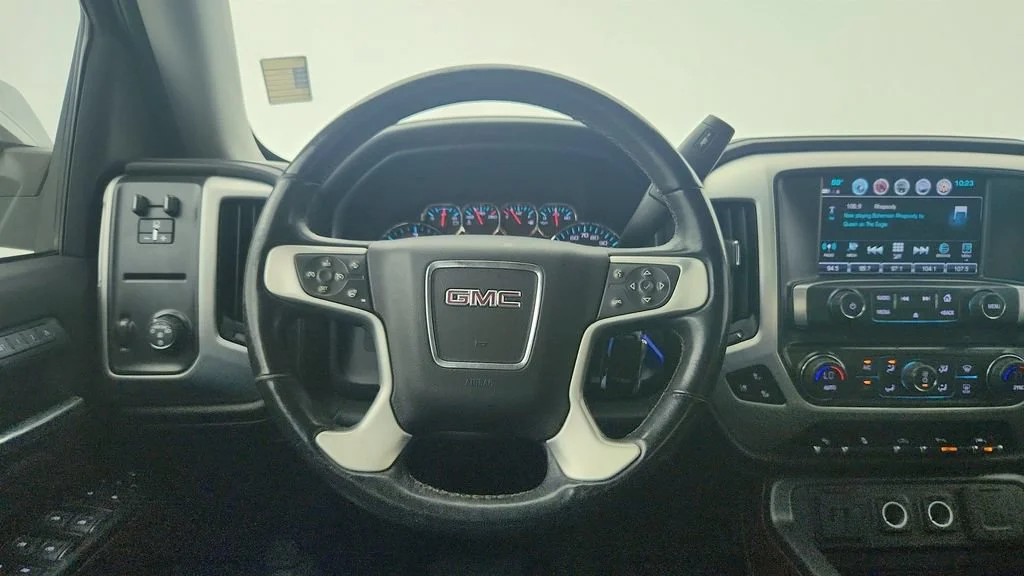 Used 2018 SUMMIT WHITE GMC SLT image 14