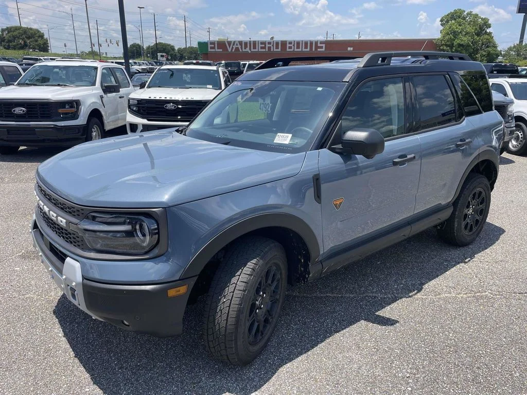 New 2026 Gray Ford Badlands image 7