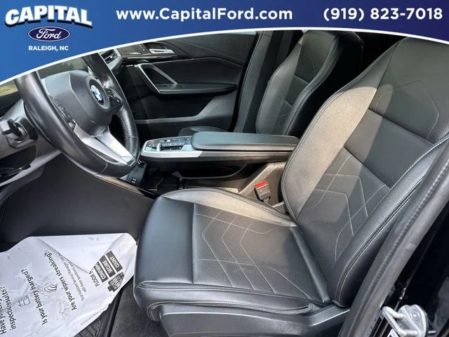 Used 2025 Black BMW xDrive28i image 19