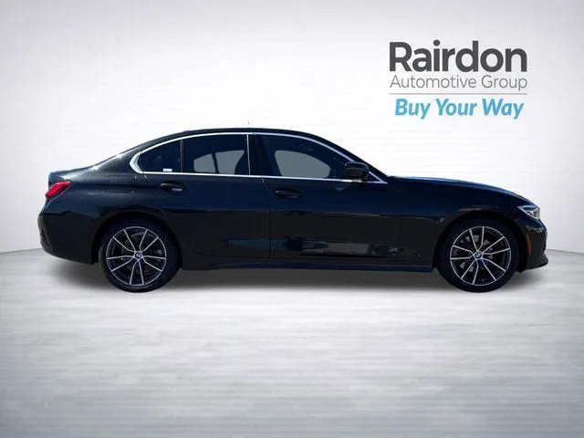 Used 2019 Black Sapphire Metallic BMW 330i image 8