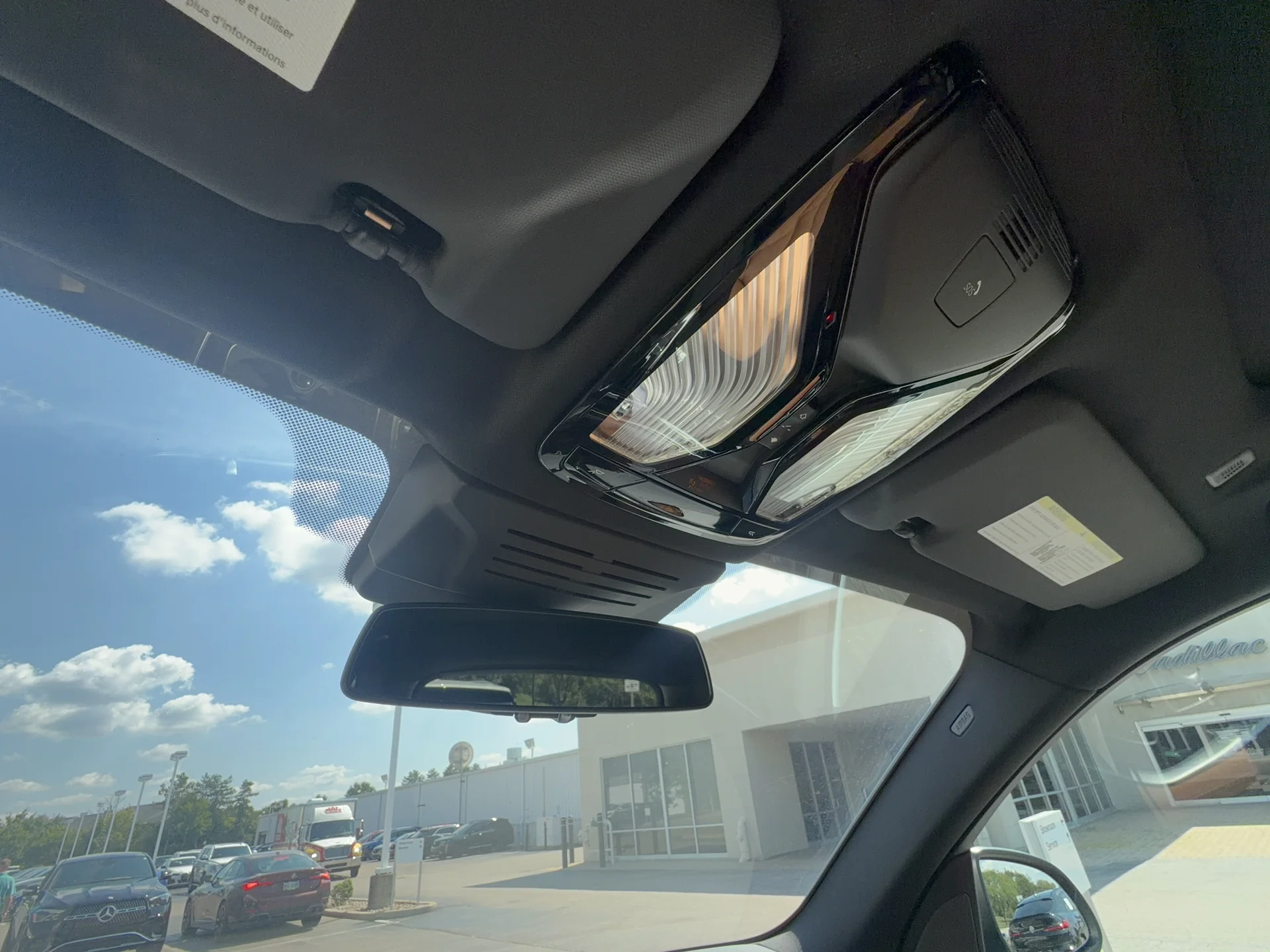 New 2026 Dravit Grey Metallic BMW xDrive40i image 23