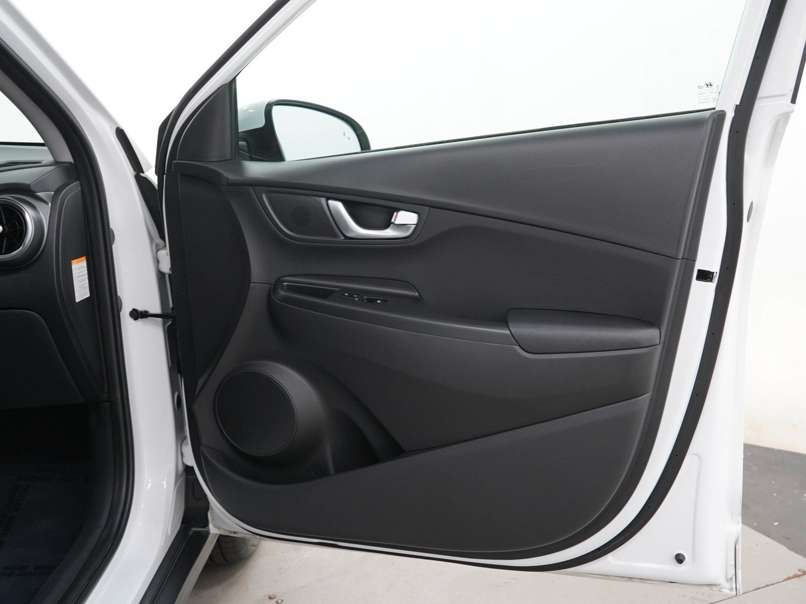 2023 Hyundai Kona EV SEL - Photo 9