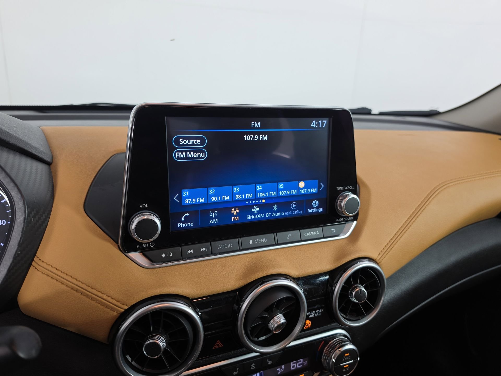 Used 2022 Red Nissan SV image 26