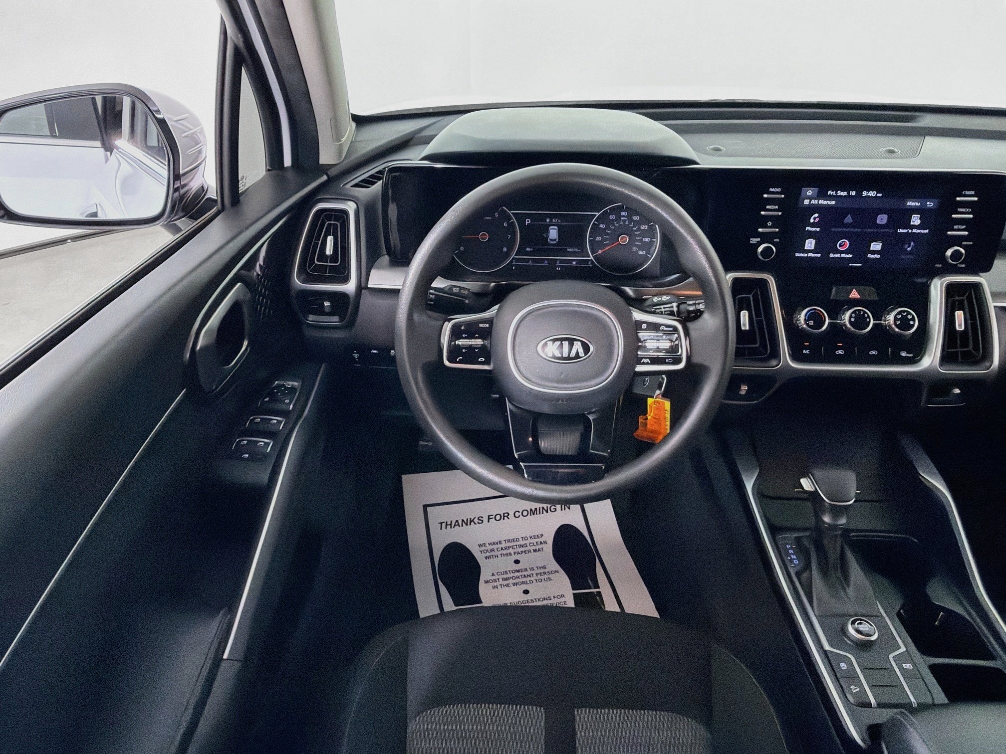 2021 Kia Sorento LX - Photo 20