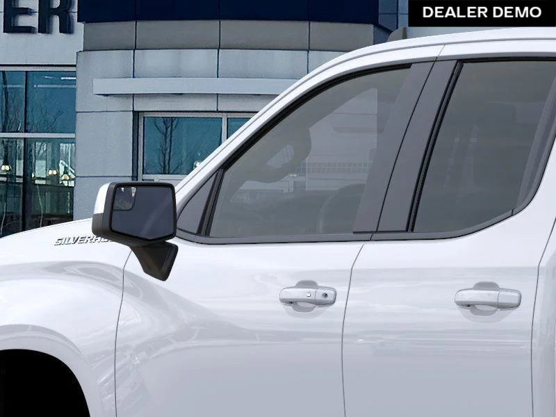 Used 2025  Chevrolet LT image 12