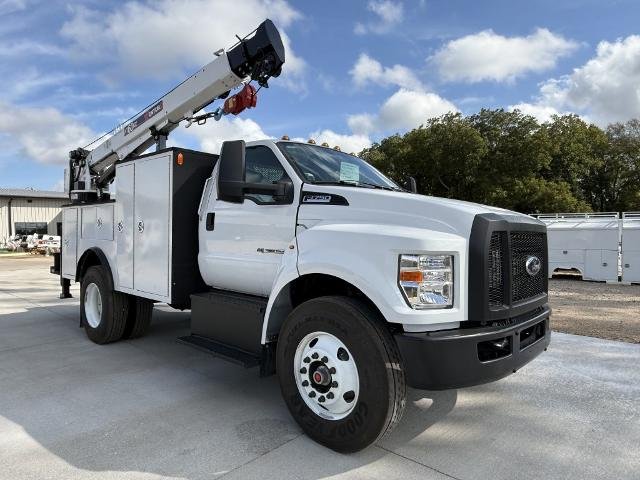 New 2025 Oxford White Ford F-750 SD Diesel Straight Frame image 8