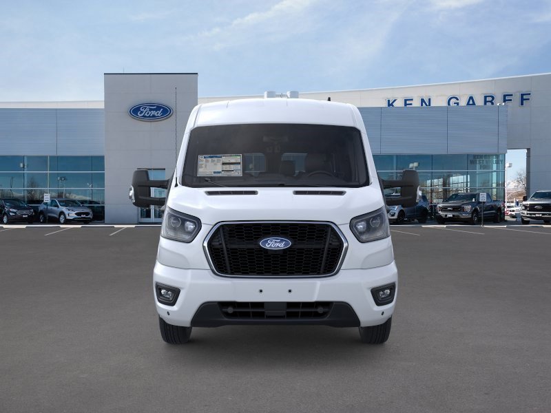 New 2026 Oxford White Ford XLT image 7