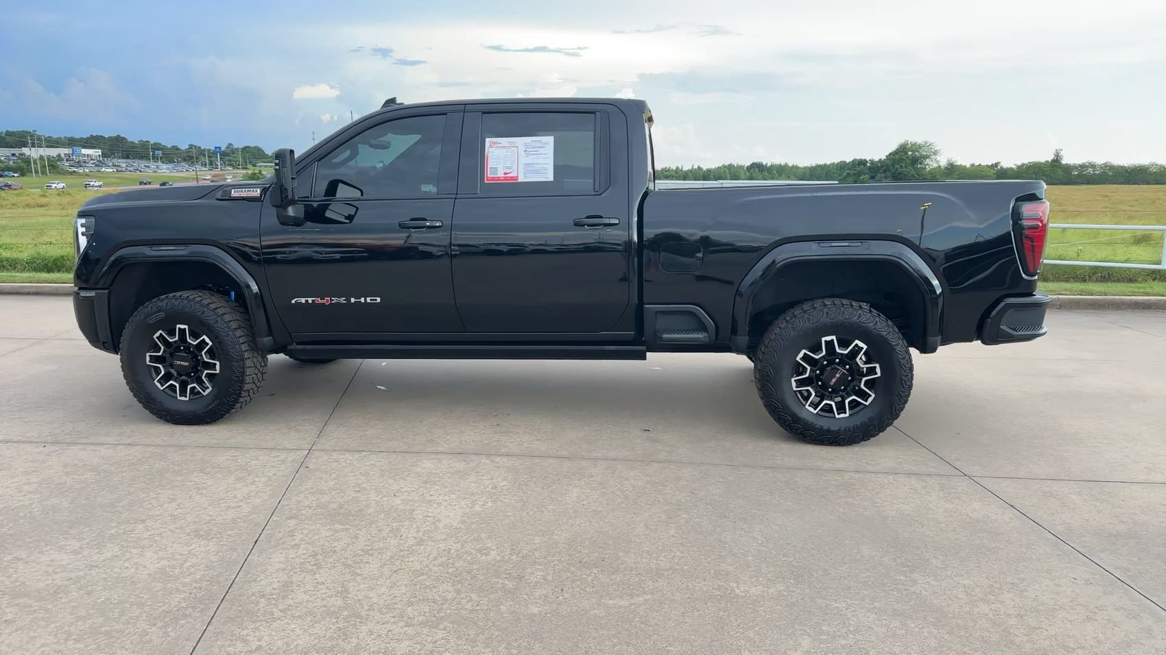 Used 2024 Onyx Black GMC AT4X image 4