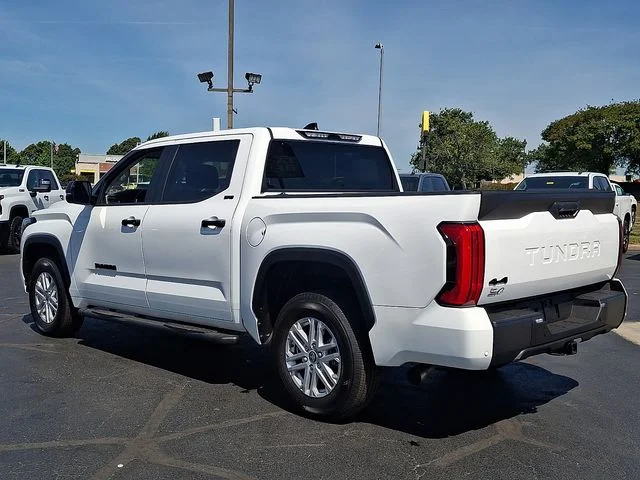 Used 2024 White Toyota SR5 image 5