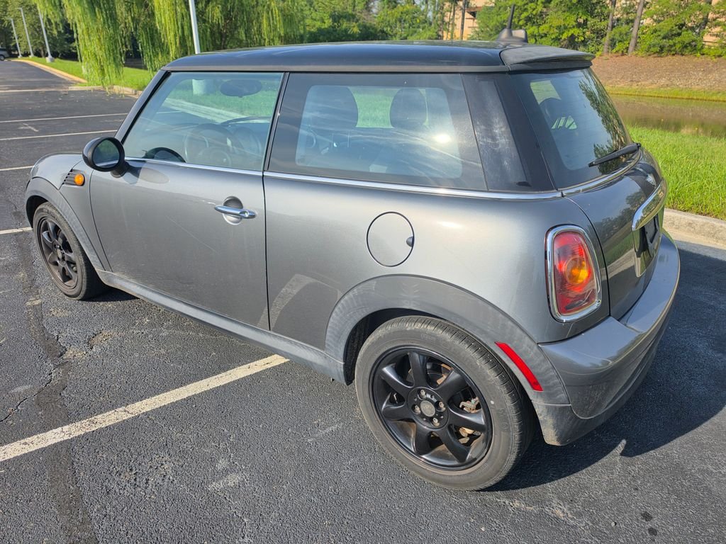 Used 2010 Silver MINI Base image 6