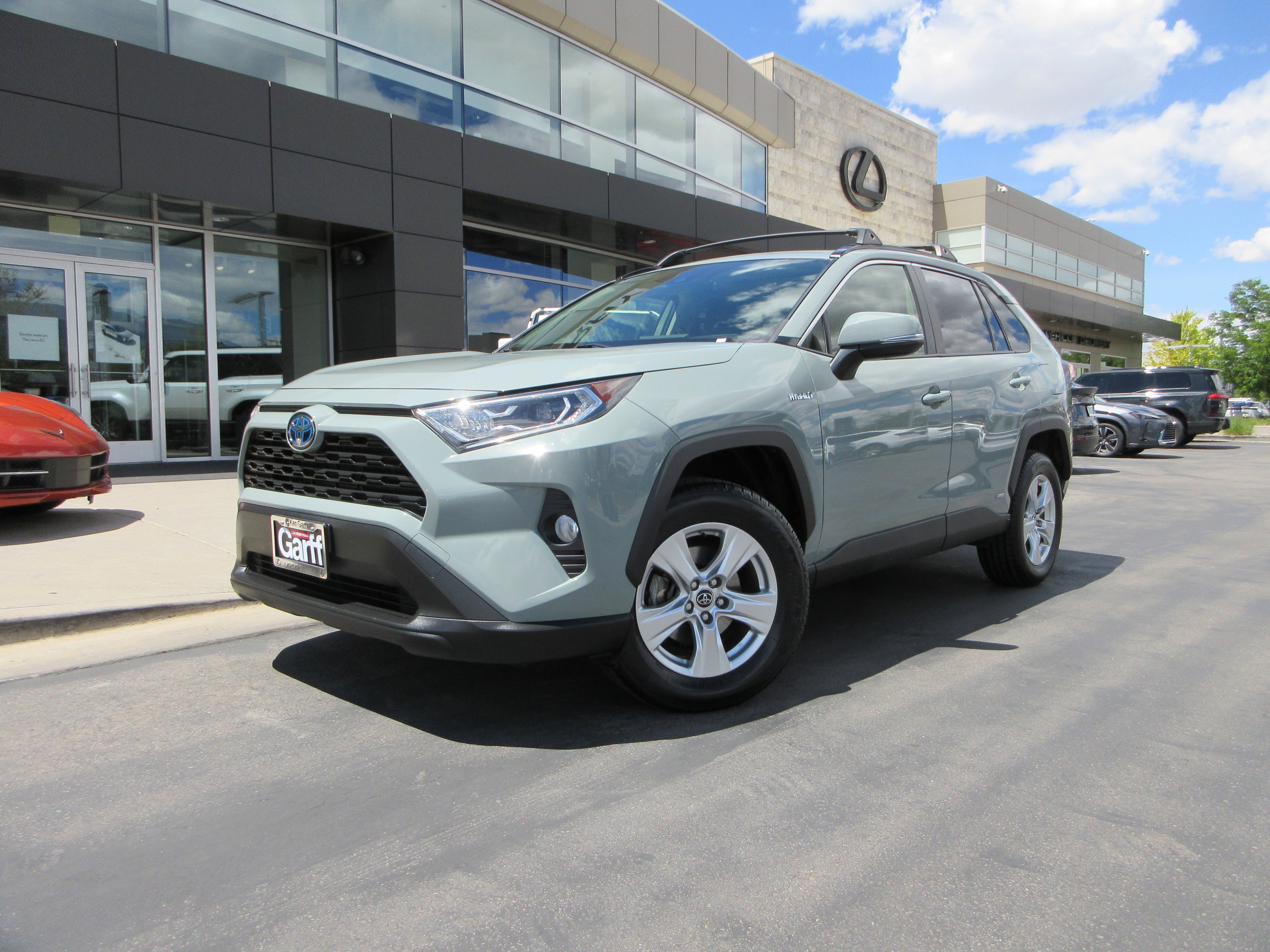 2019 Toyota RAV4 Hybrid XLE AWD's photo
