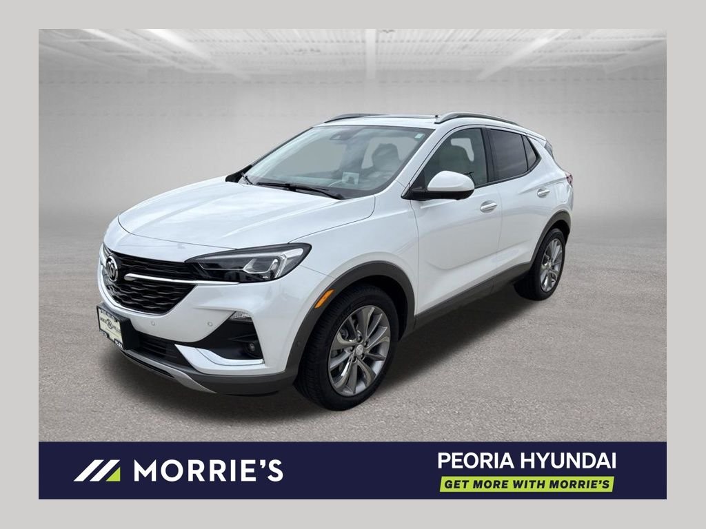 Used 2021 White Frost Buick Essence image 1