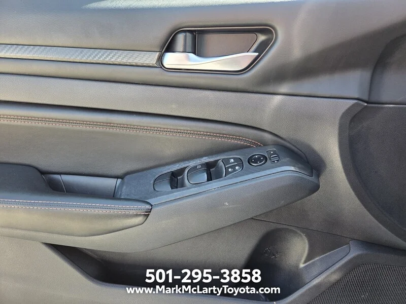 Used 2022 Brilliant Silver Metallic NISSAN 2.5 SR SEDAN image 24